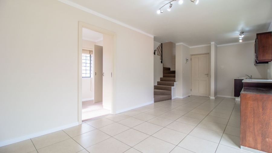2 Bedroom Property for Sale in Wynberg Upper Western Cape